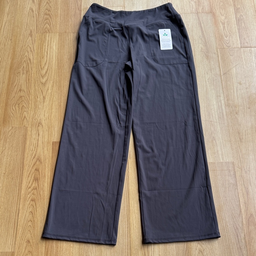 Women's NEW size Large L wide leg yoga pants Gray Track Pants